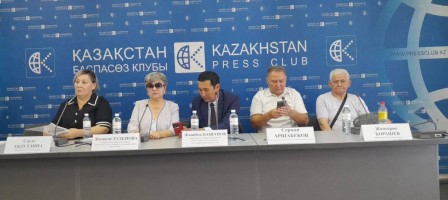 Алматылық кәсіпкерлер президенттен араша сұрайды.