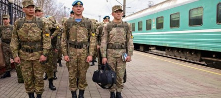 Құрлық әскерлері әскери институтының курсанттары Жеңіс парадына қатысуға елордаға келді.