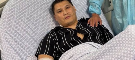 Руслан Берденовтің ауруханадан түсірілген фотосы пайда болды.