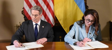 Украина мен АҚШ «сирек кездесетін металдар» жөнінде келісімге келді.