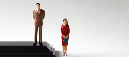 Әйелдерді кемсітуге жол берілмейді.