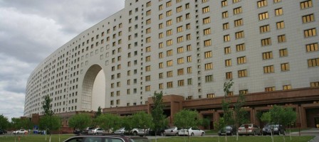 Екі министрліктің жауапты хатшылары қызметтерінен босатылды.