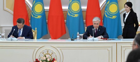 Тоқаев пен Си Цзиньпин қандай құжаттарға қол қойғаны белгілі болды.