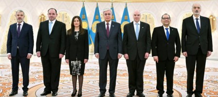 Президент Қасым-Жомарт Тоқаев бірқатар мемлекеттің елшілерінен сенім грамоталарын қабылдады.
