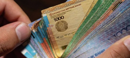 Шымкентте мектеп басшылығы 6,8 млн тенге жымқырған.