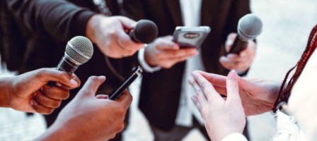 Қазақстандағы жаңа аккредитация ережелері сөз бостандығын шектей ме?.