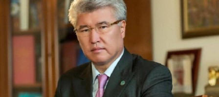 Арыстанбек Мұхамедиұлын қамауда ұстау мерзімі тағы бір айға ұзарды.