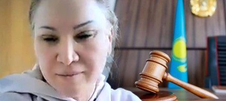 «Уәдемде тұрмадым». Гүлмира Сатыбалдының соты жалғасып жатыр.