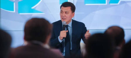 «Екінші Республика» — мемлекеттік модельдің жаңартылуы талқыланды.