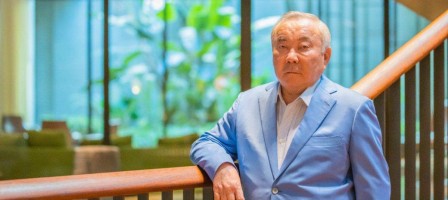 Болат Назарбаев Қырғызстанға өтіп, Дубайға ұшқан.