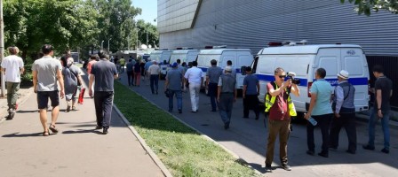 Алматыда митинг өтіп жатыр.