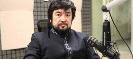 Бекболат Тілеухан өзін масқараламайтын әйелдерімен мақтанды.