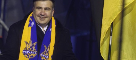 Зеленский Саакашвилиге Украина азаматтығын қайтарып берді.