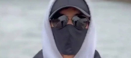 "Маскадағы адамның" кім екені белгілі болды? (ФОТО)