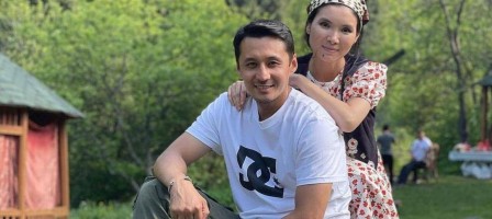 "Қызым болмаса да, үш келінім болады": Актер Рүстем Жаныаманов ел естімеген құпиясын ашты (ВИДЕО)