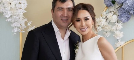 "Бала туғым келеді": Динара Сәтжан көптен бері өзін толғандырып жүрген ойды айтты (ВИДЕО)