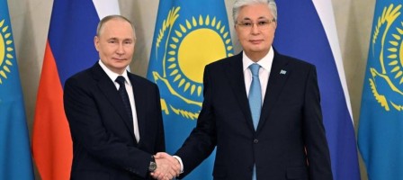 Тоқаев өзінің сұхбатында "Путин" деген сөзді 3 рет, "Ресей" деген сөзді 6 рет айтқан (ФОТО)