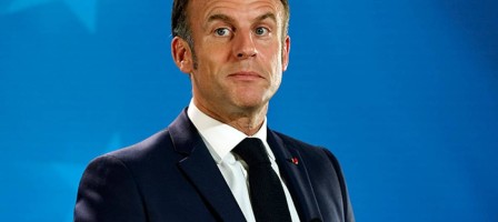 Макрон Еуропаның Путинмен тар форматта диалог жүргізуін қолдады