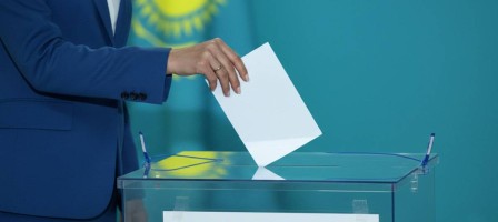 Елімізде бүгін жаңа Конституция бойынша референдум өтіп жатыр
