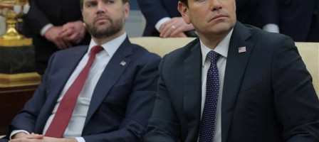 Иран төңірегіндегі қақтығыс Трамптың командасын екіге бөлді