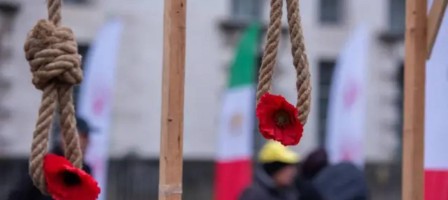 Иран билігі 18 жастағы жігітті дарға асты: Ол әскери базаға шабуыл жасаған