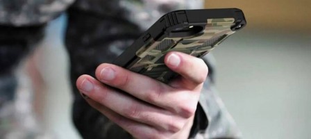 Әскердегі сарбаздарға смартфон қолдануға рұқсат берілді