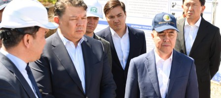 Батыс Қазақстан облысында стратегиялық коммуналдық нысандар жаңғыртылуда: Қанат Бозымбаев ЭКСЖ жобаларының құрылыс қарқынын тексерді