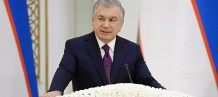 Өзбекстан президенті елде жұмыс уақытына қатысты шұғыл шешім қабылдады