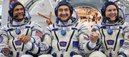 Халықаралық ғарыш станциясына ұшатын үш ғарышкер Байқоңырға келді