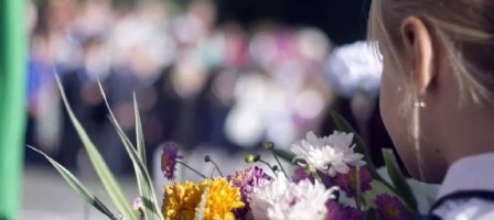 Қазақстанда 1 қыркүйекте мұғалімге гүл сыйлауға рұқсат етілмейді