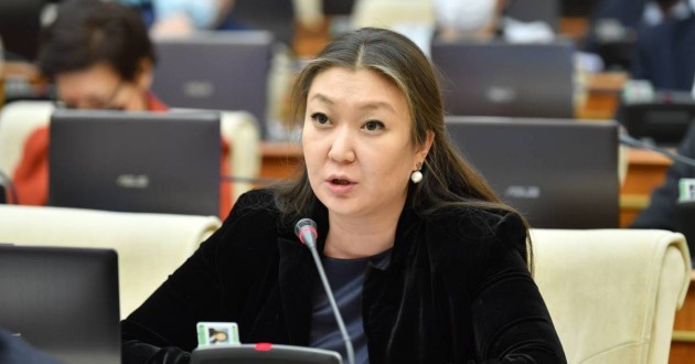 Қазақстанда күн сайын балаларға қарсы 5 қылмыс тіркеледі - Закиева