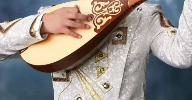 «Бұл "қоқысты" кім тыңдайды?»: Көкшетауда қазақ музыкасын қорлаған келіншектің үстінен іс қозғалды