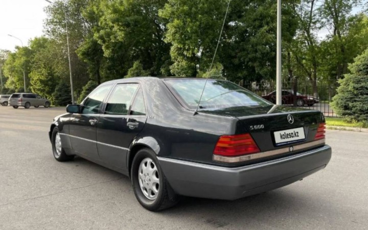 Назарбаевтың ескі көлігін кім сатып ала алады?.