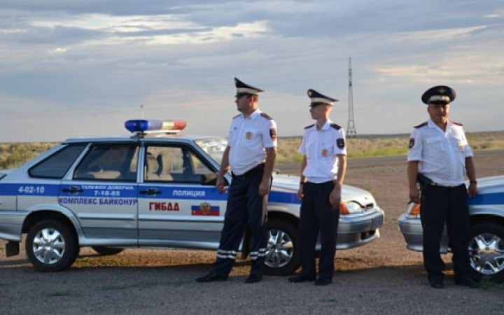 Байқоңырда Ресей полицейін ұрған адам тергеуге алынды.