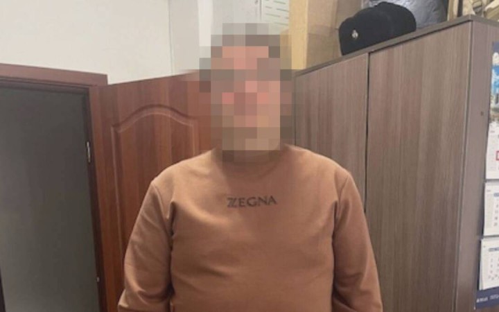 Халықаралық іздеуде жүрген қылмыскер Астана әуежайында ұсталды.