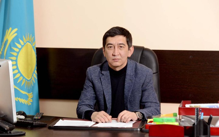 Ринат Зайыт Жансұлу Дархамбаеваға бостандық сұрады.