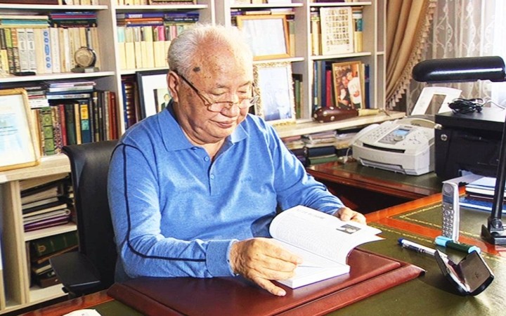 Тұрсын Жұртбай. Әбіштің көз жасы және "Өлген кітап"