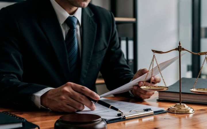 Премьер-министр елді тонағандарды жауапқа тартатын мәлімдеді