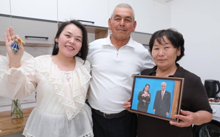 Президент табыстаған пәтерлерге жас ғалымдар қоныстанды