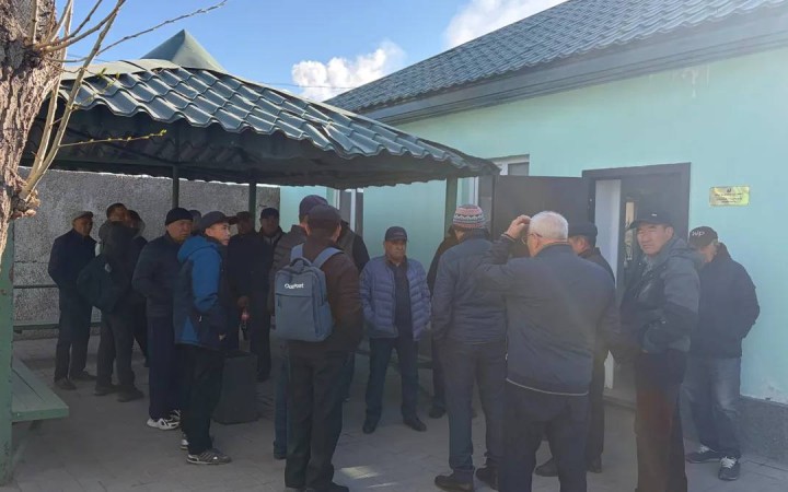 Жұмыстан шығару, жалақы өсірмеу: жұмысшылардың жанайғайы не болды?