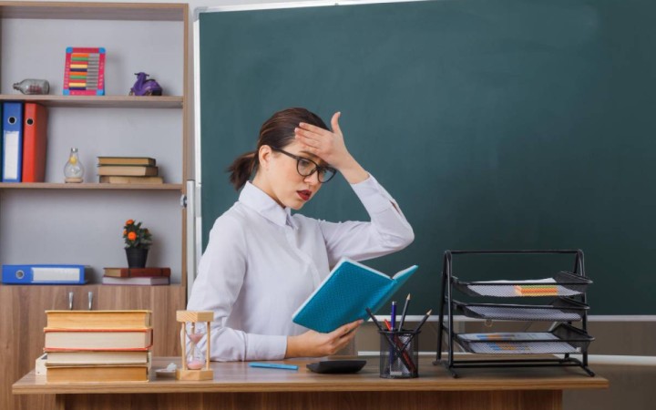 Мұғалімдер неге наразы: аттестация төңірегінде тағы да дау туды