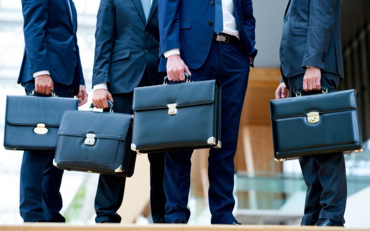 Шенеунікке тиіссең қамаласың: Түркістандағы блогерлер тағдыры