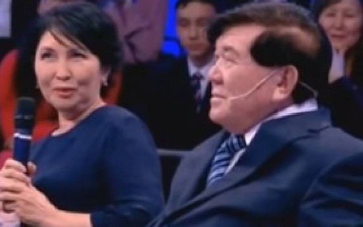 "Құшақтап алыппын": Ханшайым Шаханова ақын Мұхтар Шахановпен алғашқы таныстығын еске алды