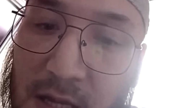 Ақтөбеде домбыраны «харам» деп атаған адам қамауға алынды