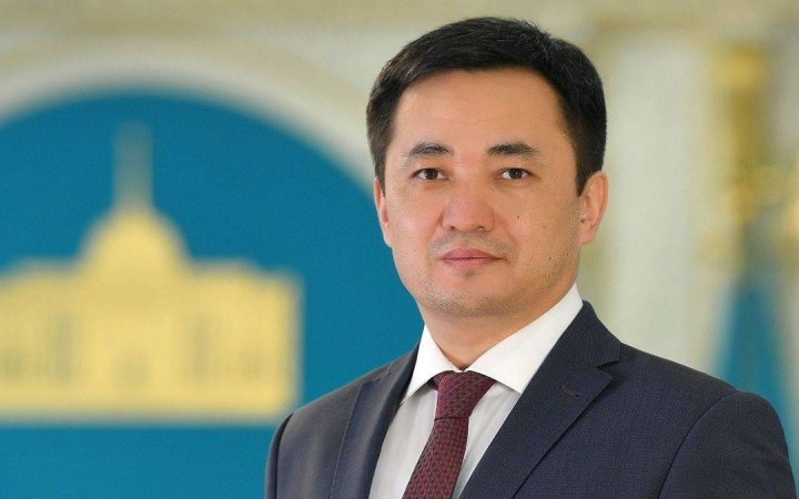 Айбек Дәдәбай «Әділет» партиясының төрағасы болып сайланды