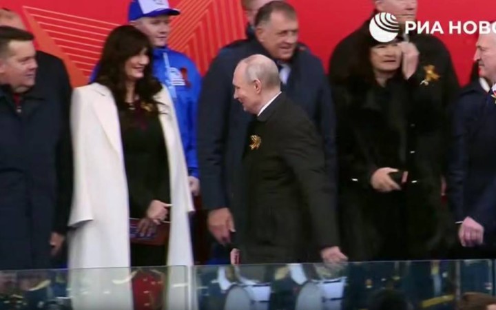 Мәскеудегі Жеңіс парадына қай елдің басшылары қатысып жатқаны белгілі болды