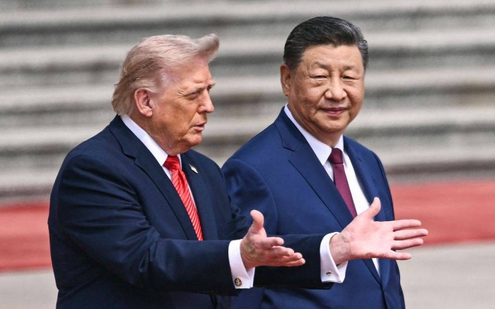 Трамп делегациясы Қытайдан алған заттарын неліктен қоқысқа тастады?