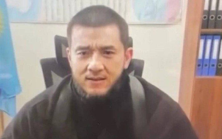 Талғар тұрғынына «Джеки Чан» бейнесіндегі алаяқ қоңырау шалған