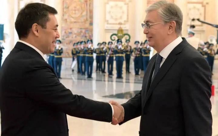 Орталық Азия үшін тарихи күн: Тоқаев Қырғызстанды құттықтады