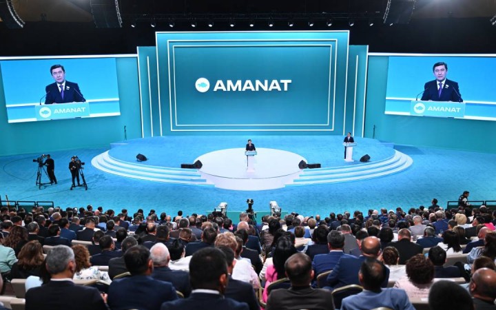 Орталық сайлау комиссиясы «AMANAT» депутаттары мандаттарын қашан тапсыруы тиіс екенін түсіндірді